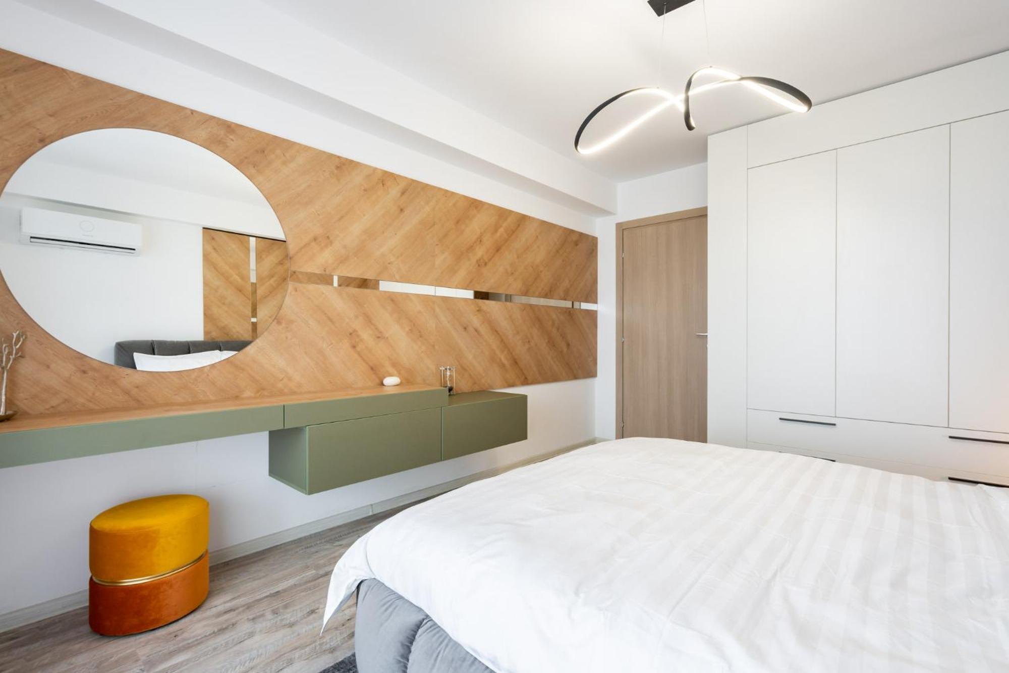 Classy Sassy - Elegant Escape In Timpuri Noi Bucharest Luaran gambar